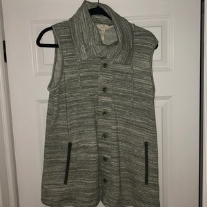 Matilda Jane vest size medium